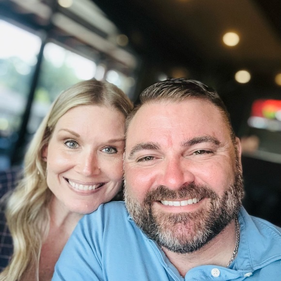 Meet your Posher, Brandy - Picture 1 of 1